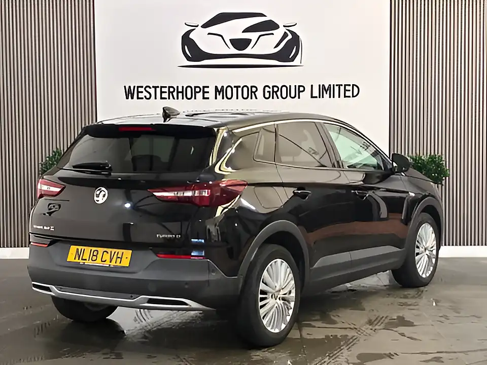 Used 2018 Vauxhall Grandland X Sport Nav Black - Interior and Exterior details 4