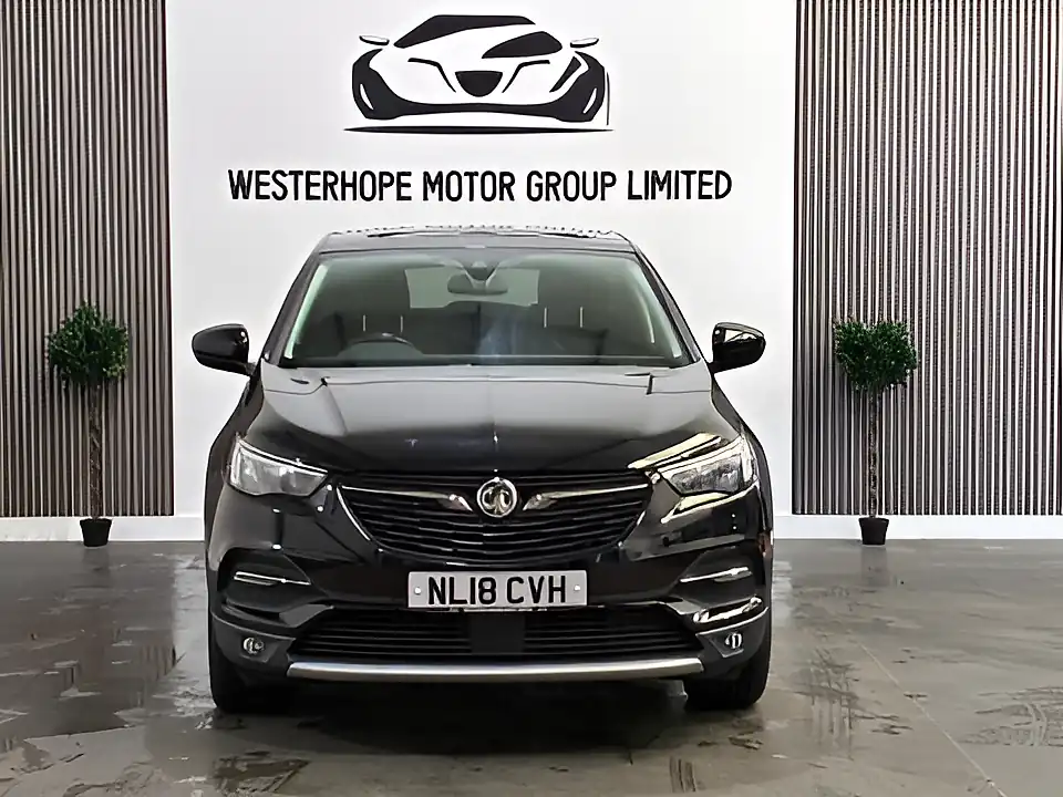 Used 2018 Vauxhall Grandland X Sport Nav Black - Interior and Exterior details 5