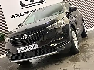 Used 2018 Vauxhall Grandland X Sport Nav Black - Interior and Exterior details 6