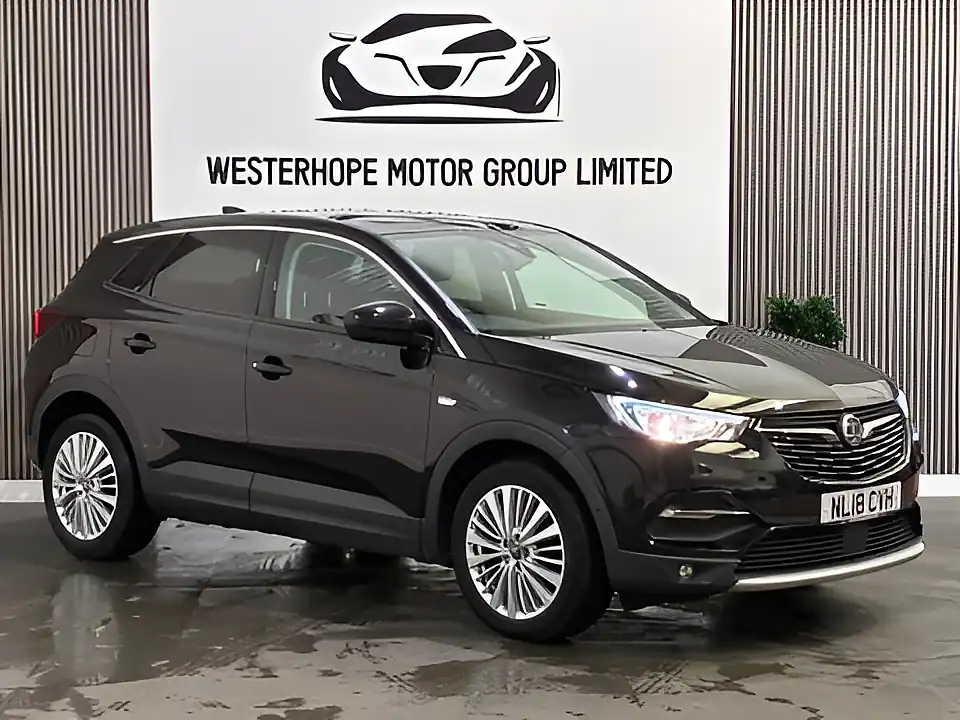 Used 2018 Vauxhall Grandland X Sport Nav Black - Interior and Exterior details 8