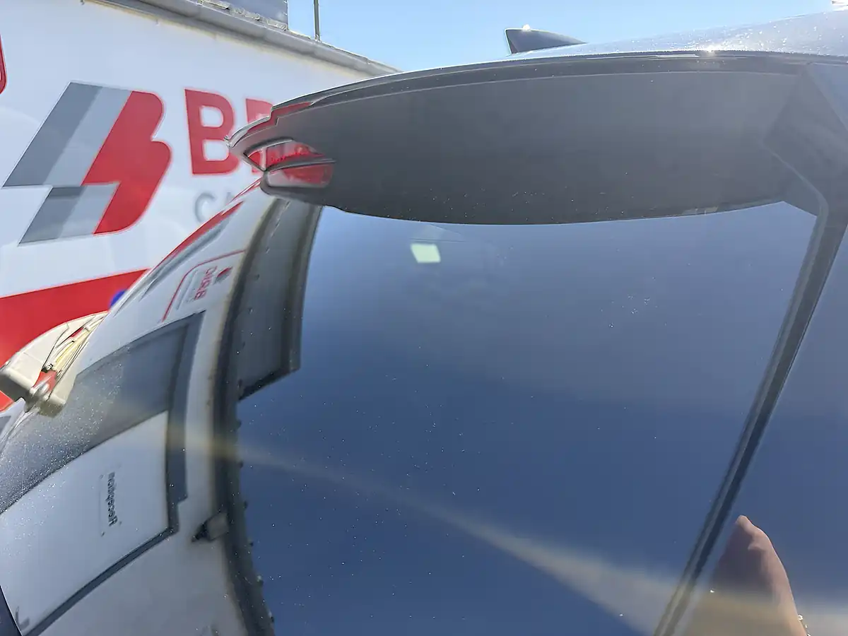 Used 2018 Vauxhall Grandland X Sport Nav Black - Interior and Exterior details 18