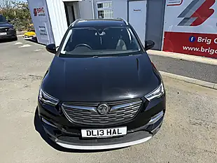 Used 2018 Vauxhall Grandland X Sport Nav Black - Interior and Exterior details 9