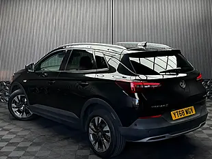 Used 2018 Vauxhall Grandland X Sport Nav Black - Interior and Exterior details 5