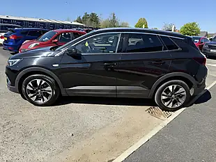 Used 2018 Vauxhall Grandland X Sport Nav Black - Interior and Exterior details 6