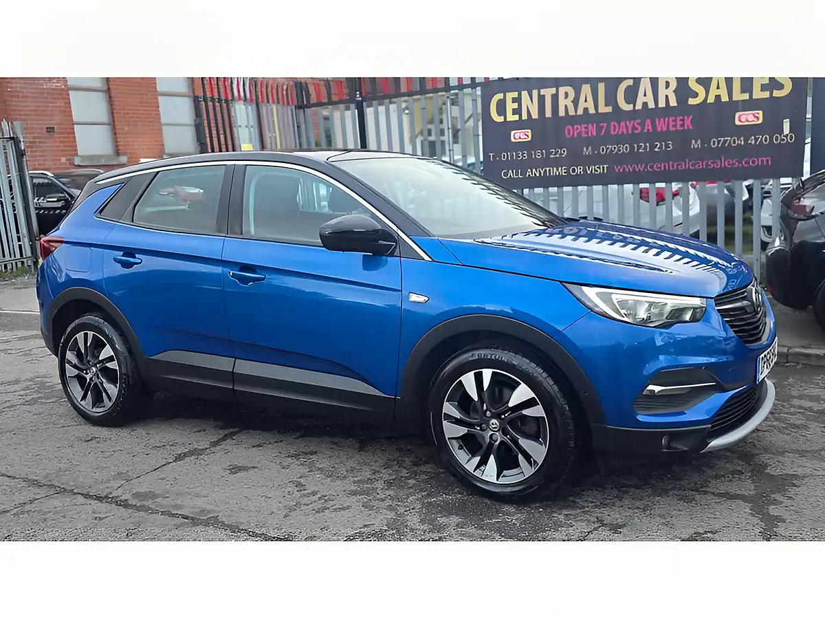 Used 2018 Vauxhall Grandland X Sport Nav Blue - Interior and Exterior details 2