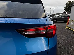 Used 2018 Vauxhall Grandland X Sport Nav Blue - Interior and Exterior details 18