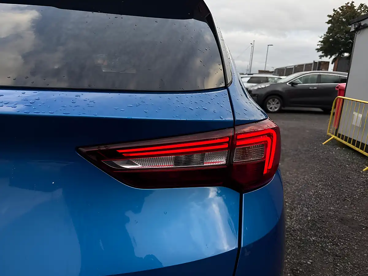 Used 2018 Vauxhall Grandland X Sport Nav Blue - Interior and Exterior details 18