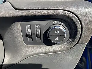 Used 2018 Vauxhall Grandland X Sport Nav Blue - Interior and Exterior details 12