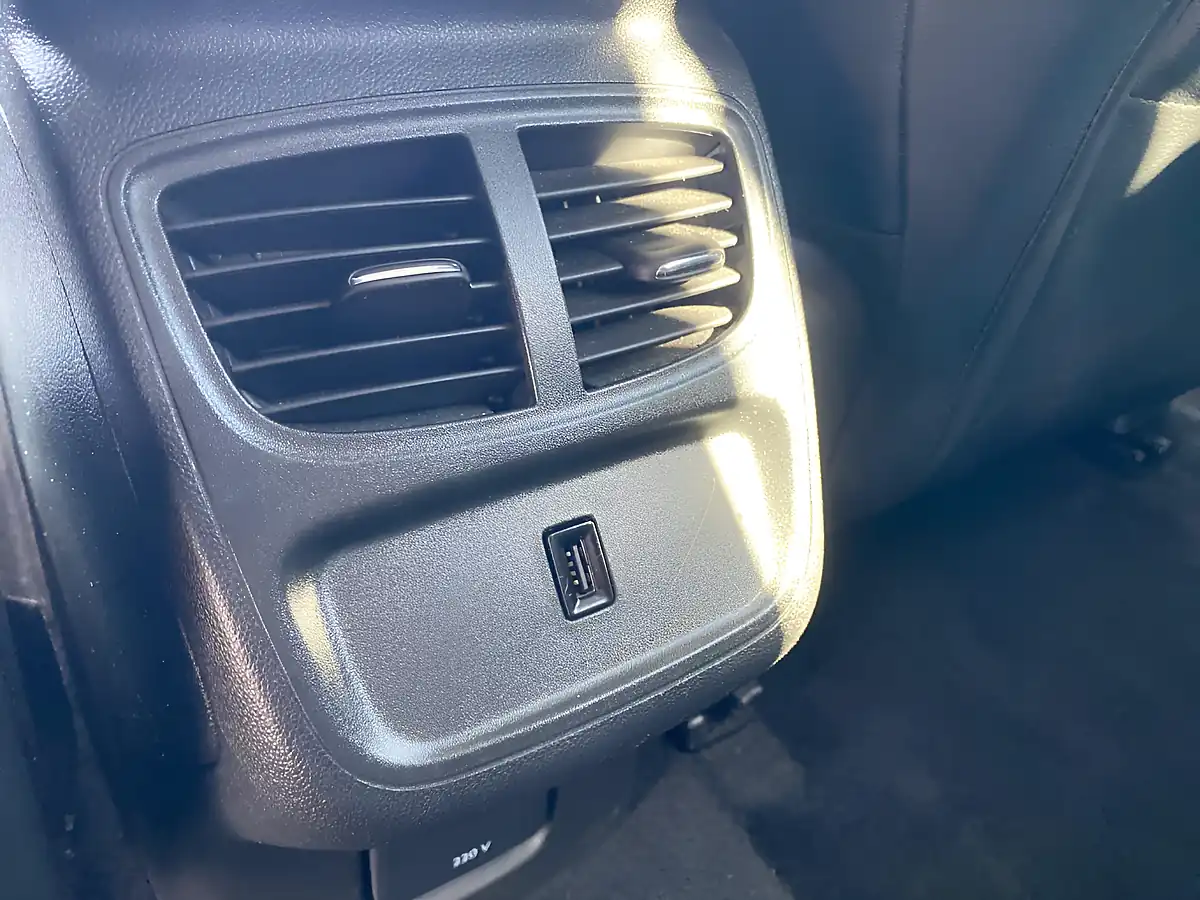 Used 2018 Vauxhall Grandland X Sport Nav Blue - Interior and Exterior details 19