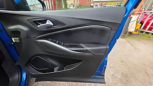 Used 2018 Vauxhall Grandland X Sport Nav Blue - Interior and Exterior details 17