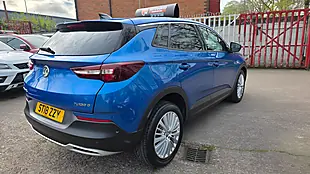 Used 2018 Vauxhall Grandland X Sport Nav Blue - Interior and Exterior details 4