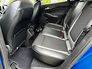 Used 2018 Vauxhall Grandland X Sport Nav Blue - Interior and Exterior details 10