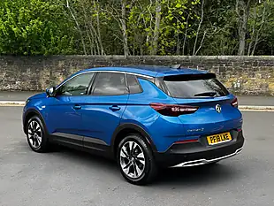 Used 2018 Vauxhall Grandland X Sport Nav Blue - Interior and Exterior details 11