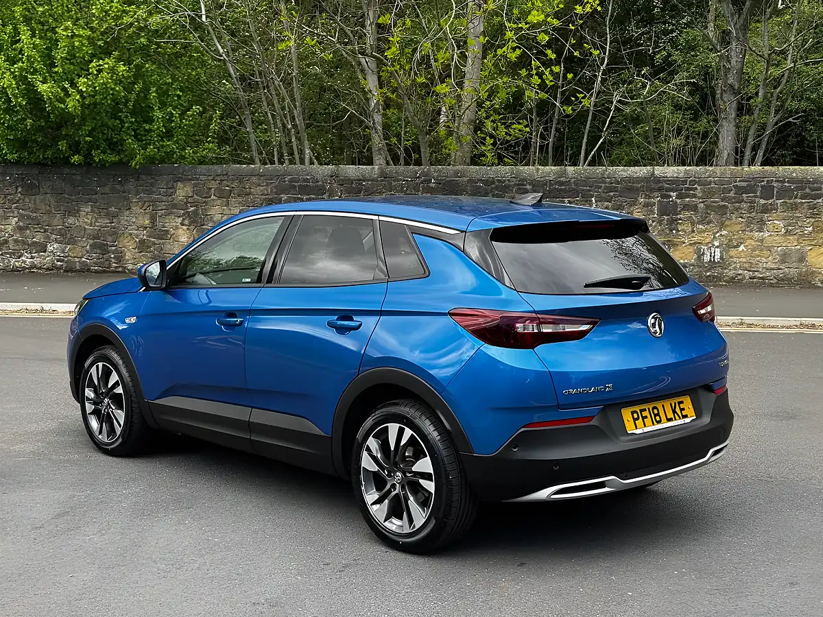 Used 2018 Vauxhall Grandland X Sport Nav Blue - Interior and Exterior details 11