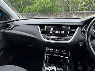 Used 2018 Vauxhall Grandland X Sport Nav Blue - Interior and Exterior details 16