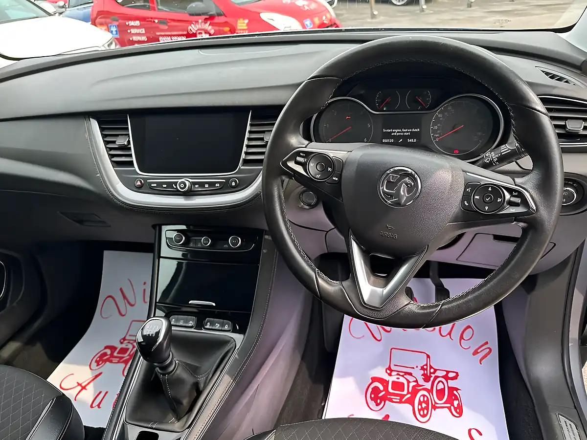 Used 2018 Vauxhall Grandland X Sport Nav Grey - Interior and Exterior details 13