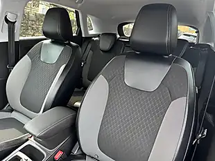 Used 2018 Vauxhall Grandland X Sport Nav Grey - Interior and Exterior details 17
