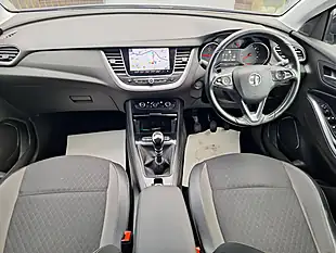 Used 2018 Vauxhall Grandland X Sport Nav Grey - Interior and Exterior details 10