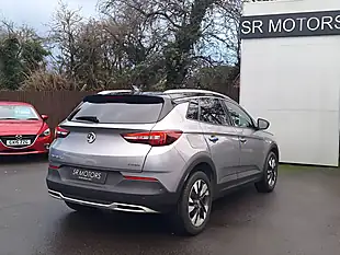 Used 2018 Vauxhall Grandland X Sport Nav Grey - Interior and Exterior details 8