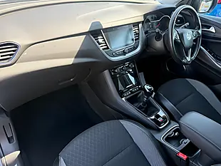 Used 2018 Vauxhall Grandland X Sport Nav Grey - Interior and Exterior details 11