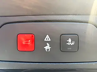 Used 2018 Vauxhall Grandland X Sport Nav Grey - Interior and Exterior details 20