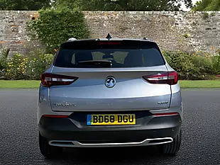 Used 2018 Vauxhall Grandland X Sport Nav Grey - Interior and Exterior details 7