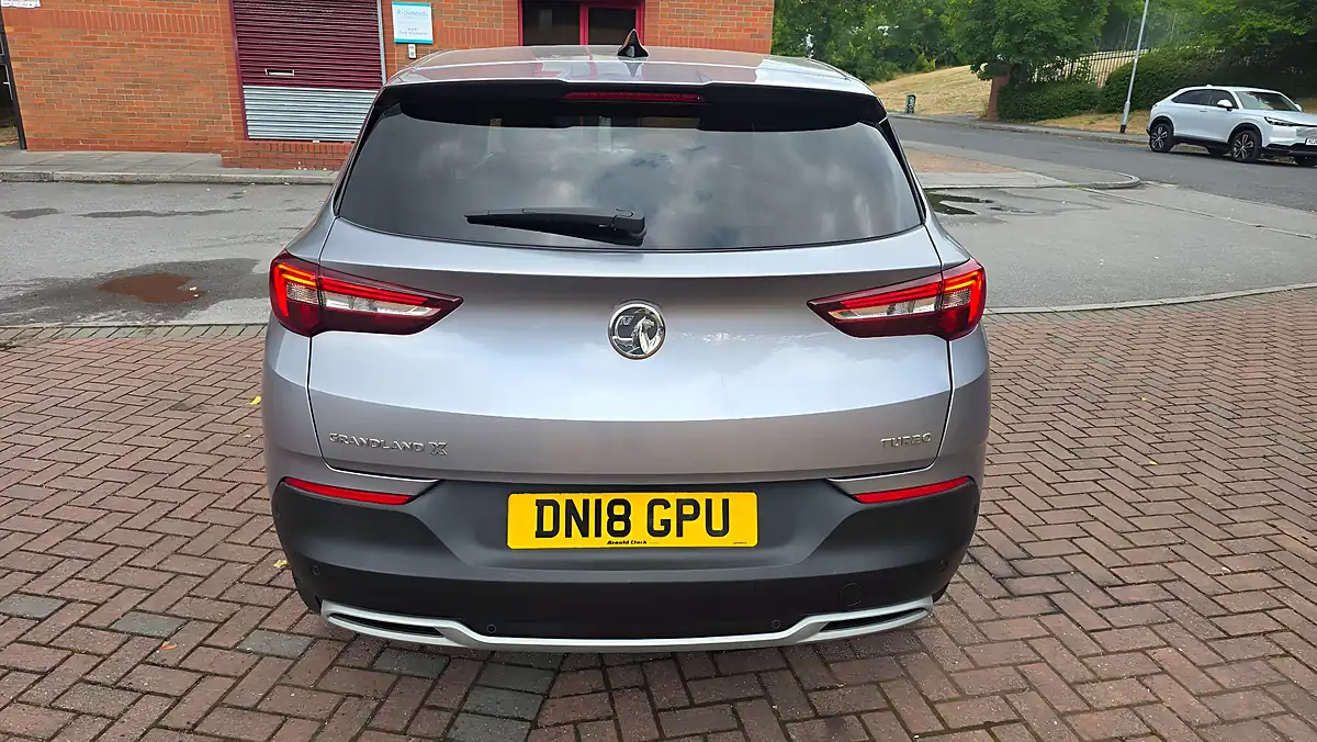 Used 2018 Vauxhall Grandland X Sport Nav Grey - Interior and Exterior details 10