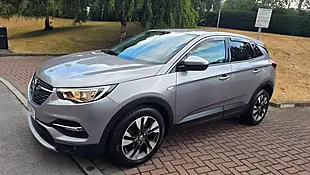 Used 2018 Vauxhall Grandland X Sport Nav Grey - Interior and Exterior details 12
