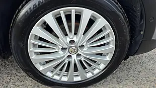 Used 2018 Vauxhall Grandland X Sport Nav Grey - Interior and Exterior details 19