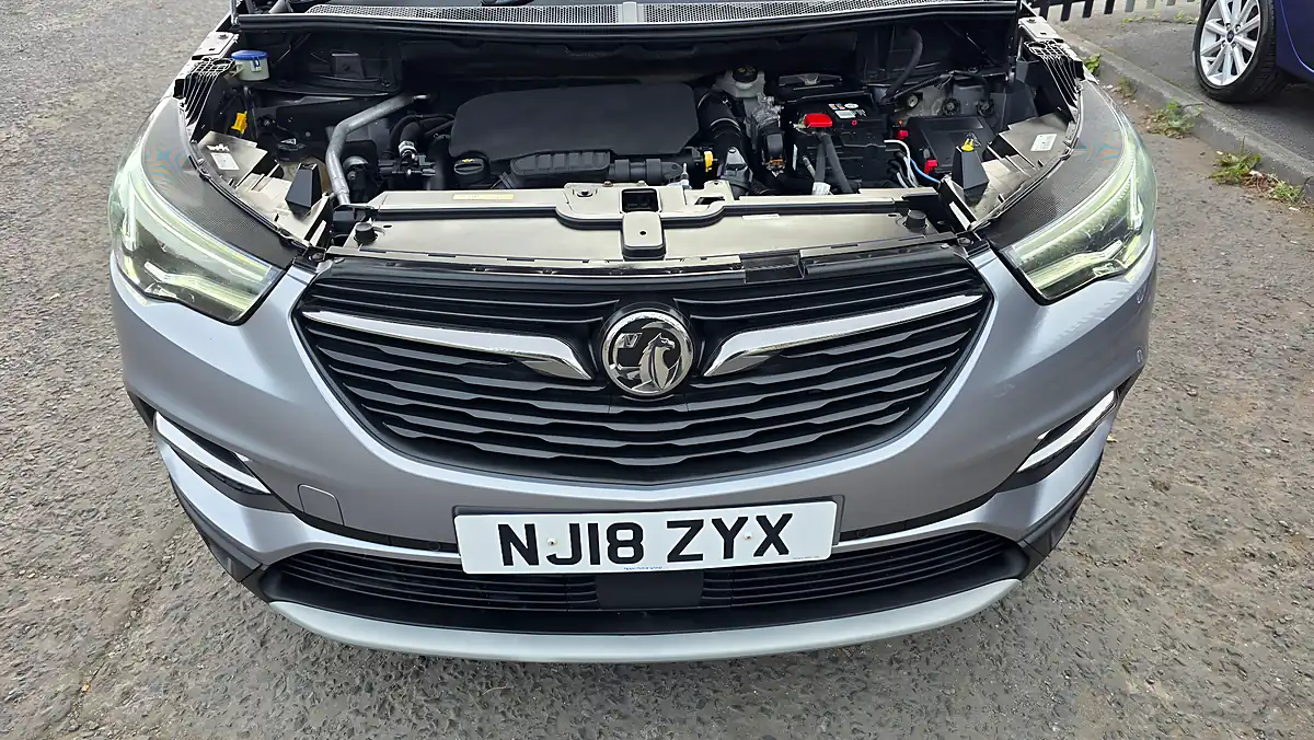 Used 2018 Vauxhall Grandland X Sport Nav Grey - Interior and Exterior details 20