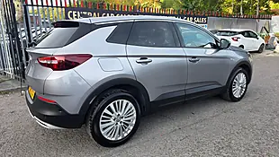 Used 2018 Vauxhall Grandland X Sport Nav Grey - Interior and Exterior details 8