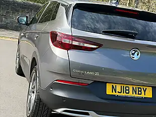 Used 2018 Vauxhall Grandland X Sport Nav Grey - Interior and Exterior details 19