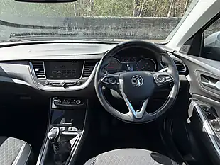 Used 2018 Vauxhall Grandland X Sport Nav Grey - Interior and Exterior details 4