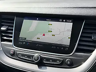 Used 2018 Vauxhall Grandland X Sport Nav Grey - Interior and Exterior details 8