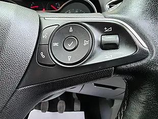 Used 2018 Vauxhall Grandland X Sport Nav Grey - Interior and Exterior details 12