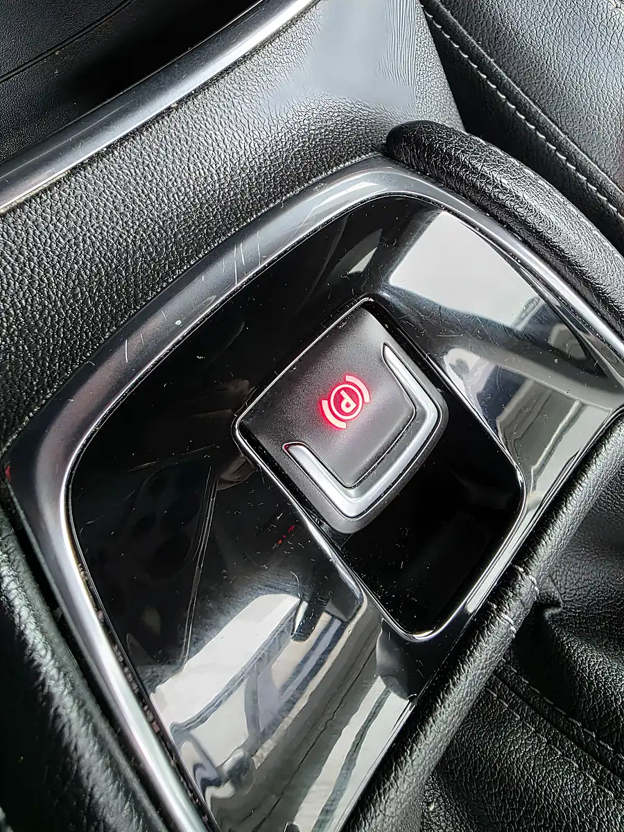 Used 2018 Vauxhall Grandland X Sport Nav Grey - Interior and Exterior details 20