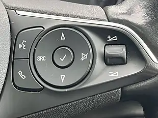 Used 2018 Vauxhall Grandland X Sport Nav Moonstone Grey - Interior and Exterior details 12