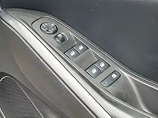 Used 2018 Vauxhall Grandland X Sport Nav Moonstone Grey - Interior and Exterior details 20
