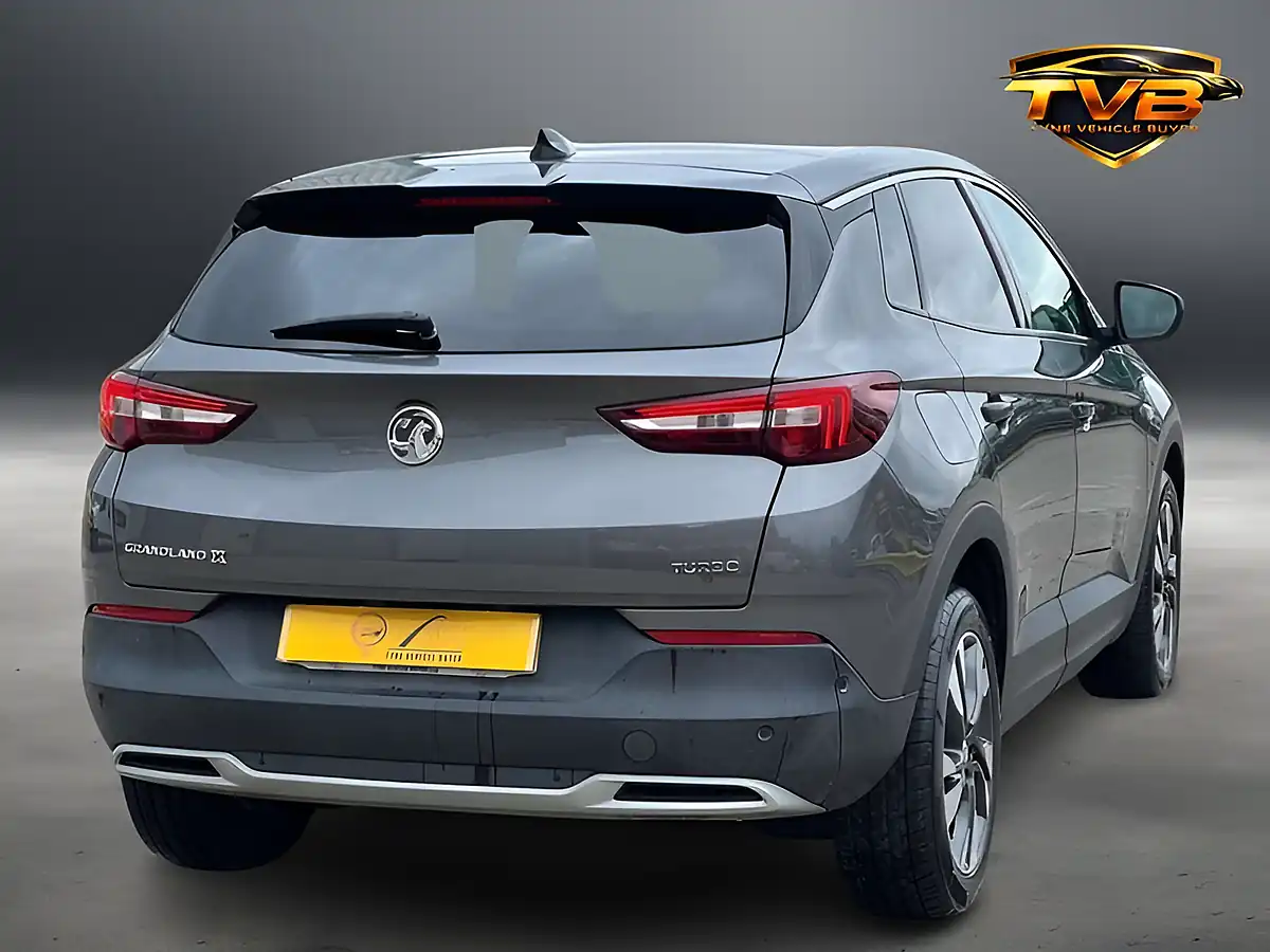 Used 2018 Vauxhall Grandland X Sport Nav Moonstone Grey - Interior and Exterior details 3