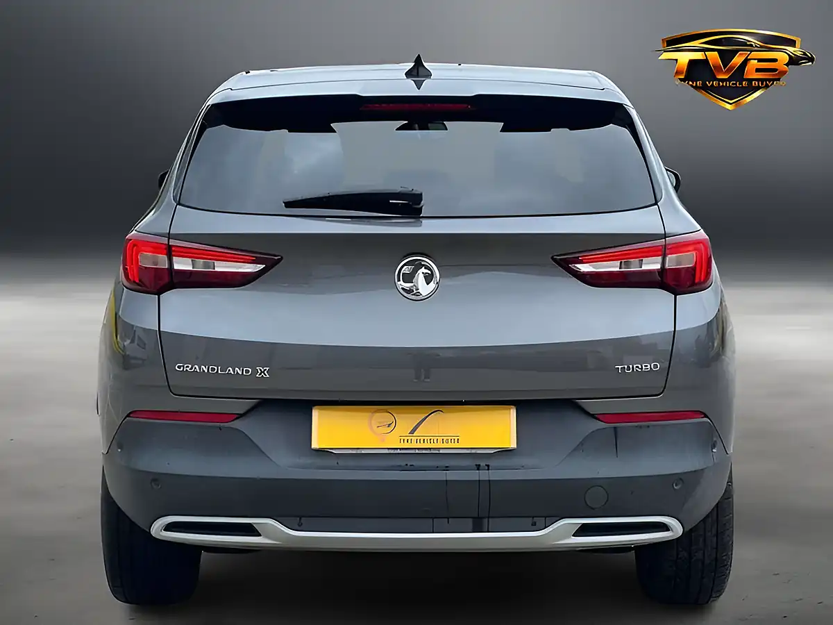Used 2018 Vauxhall Grandland X Sport Nav Moonstone Grey - Interior and Exterior details 4