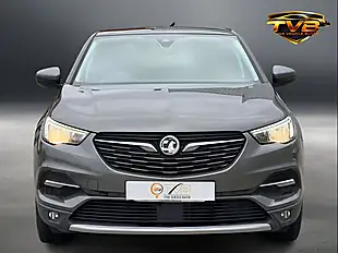 Used 2018 Vauxhall Grandland X Sport Nav Moonstone Grey - Interior and Exterior details 11