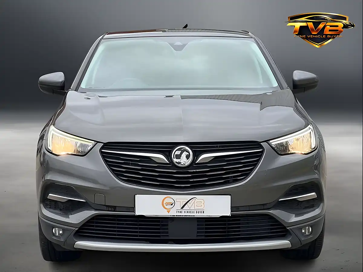 Used 2018 Vauxhall Grandland X Sport Nav Moonstone Grey - Interior and Exterior details 11