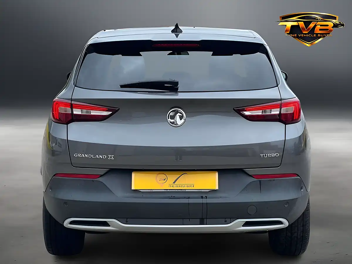 Used 2018 Vauxhall Grandland X Sport Nav Moonstone Grey - Interior and Exterior details 5