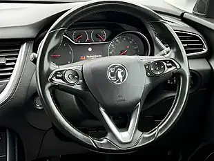 Used 2018 Vauxhall Grandland X Sport Nav Red - Interior and Exterior details 10