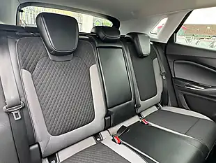 Used 2018 Vauxhall Grandland X Sport Nav Red - Interior and Exterior details 13