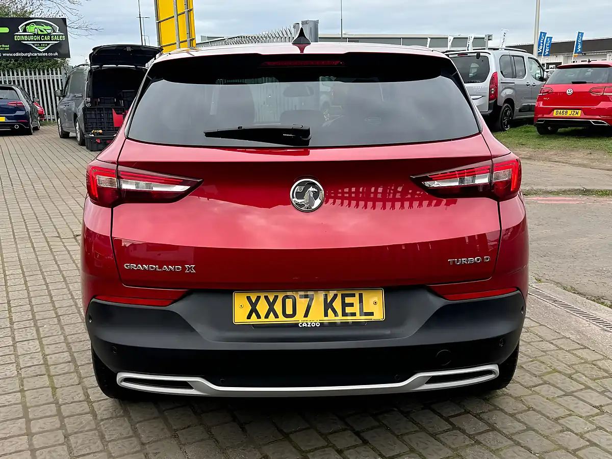 Used 2018 Vauxhall Grandland X Sport Nav Red - Interior and Exterior details 5