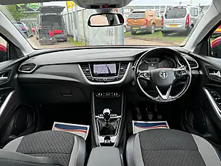 Used 2018 Vauxhall Grandland X Sport Nav Red - Interior and Exterior details 9