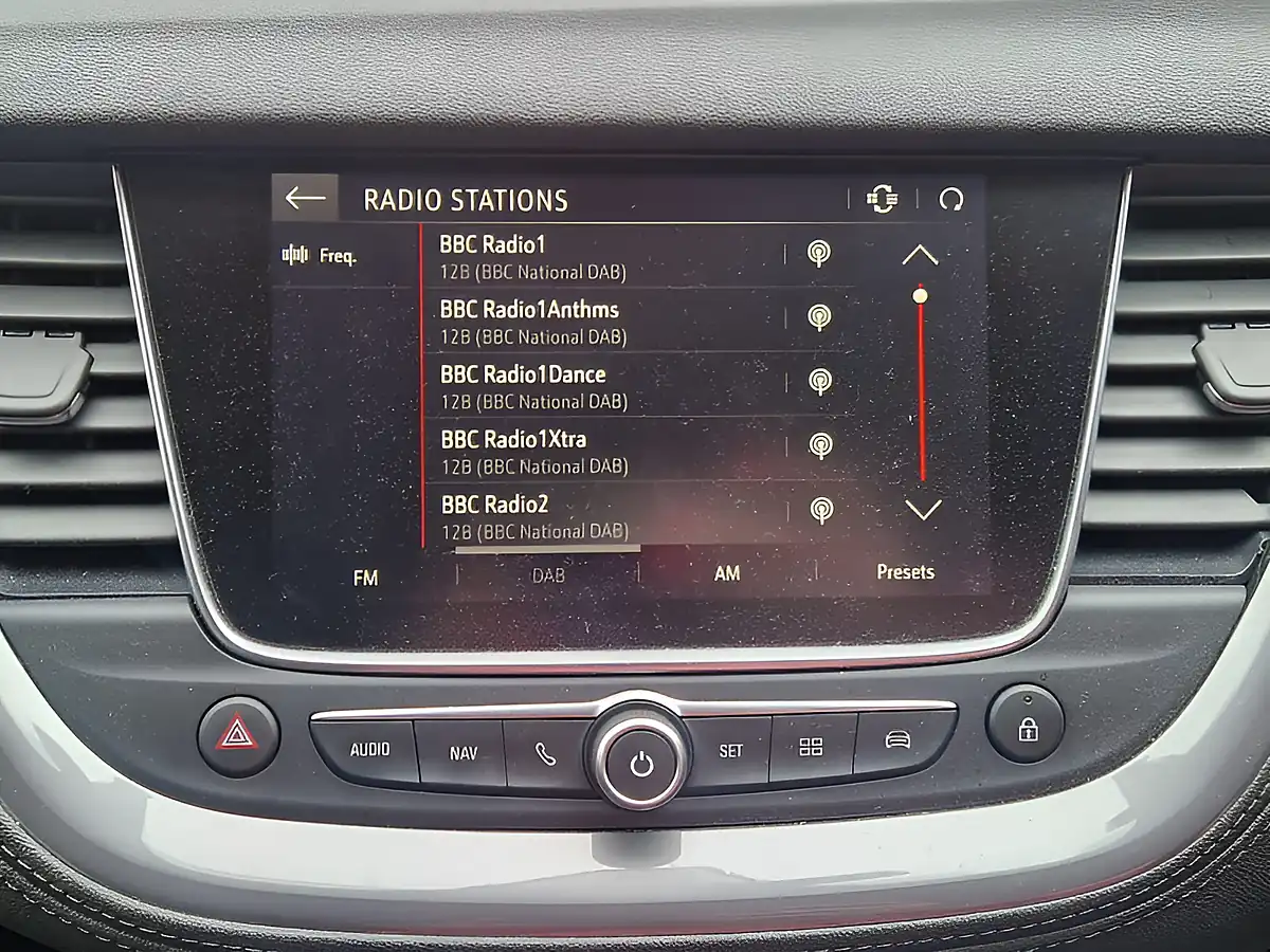 Used 2018 Vauxhall Grandland X Sport Nav Red - Interior and Exterior details 20