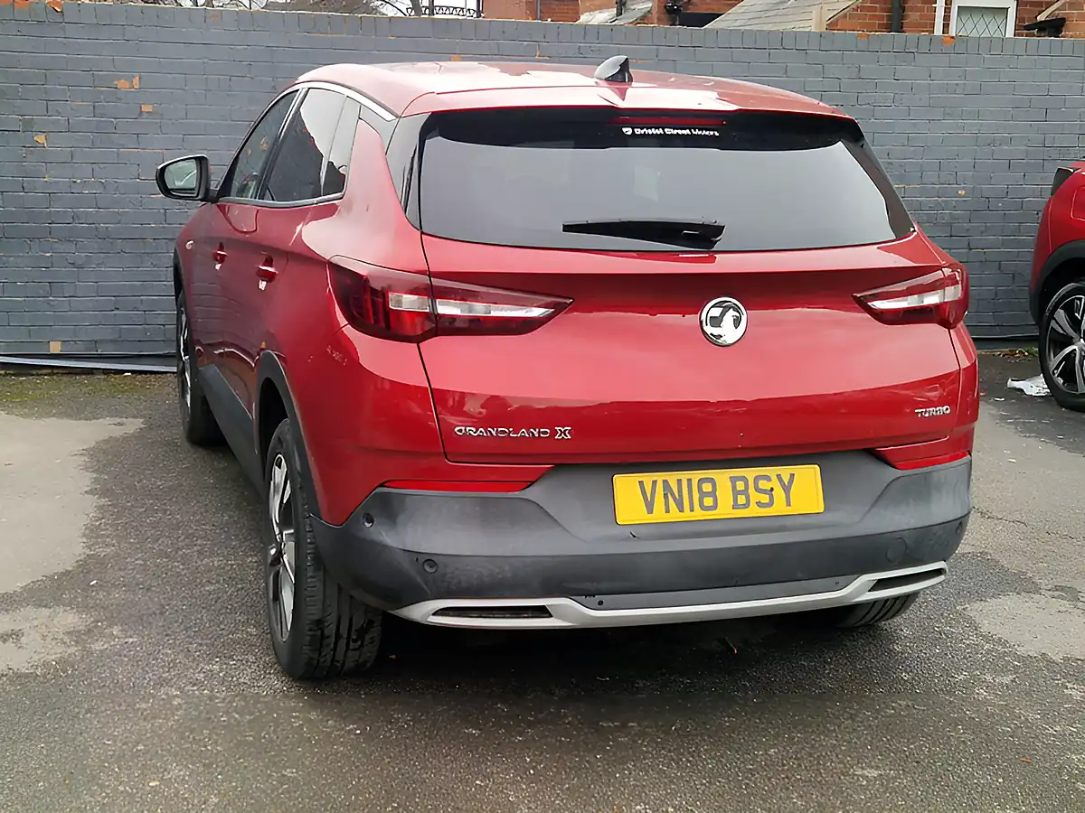 Used 2018 Vauxhall Grandland X Sport Nav Red - Interior and Exterior details 8