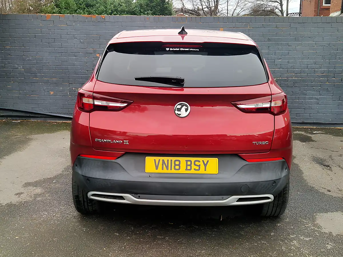 Used 2018 Vauxhall Grandland X Sport Nav Red - Interior and Exterior details 9